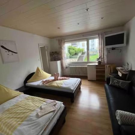 Zimmer In Koeln Colónia Exterior foto
