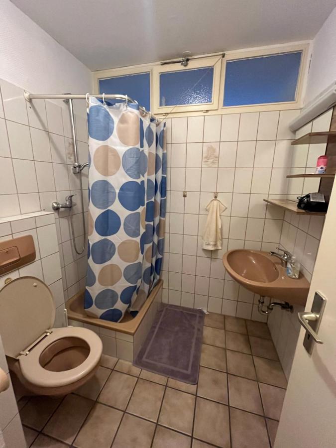 Zimmer In Koeln Colónia Exterior foto